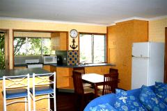 Accommodation on Fraser Island - housenamehere Holiday House